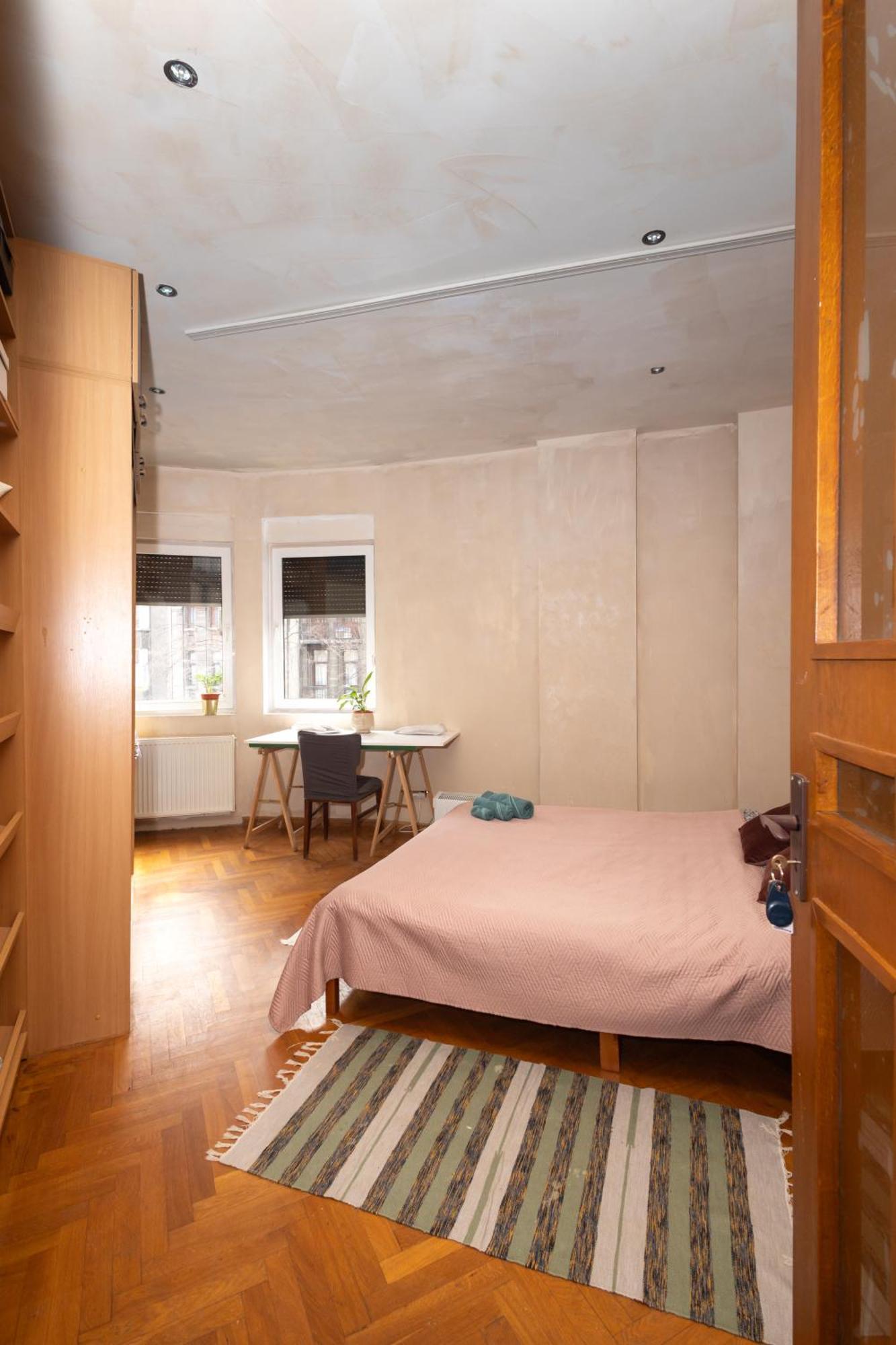 Shared Retro Vintage Luxury Apartment Bucarest Exterior foto